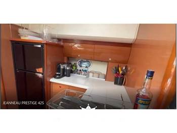 JEANNEAU PRESTIGE 42 S
