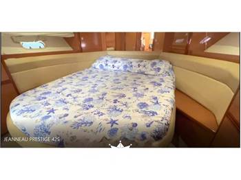 JEANNEAU PRESTIGE 42 S