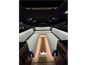 NEOMARINE TAXI BOAT