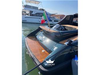 NEOMARINE TAXI BOAT