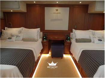 ROYAL VAN LENT (FEADSHIP) VAN LENT 24 METRI