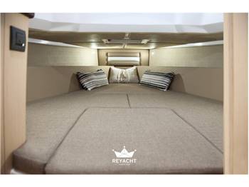 Ranieri International Cayman 38.0 Executive