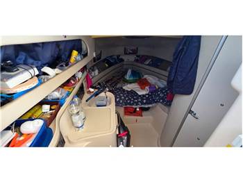 GRADY WHITE MARLIN 300