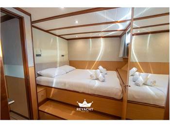 WOODEN BOAT GULET