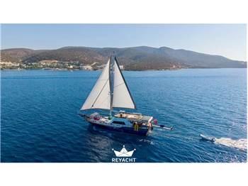 WOODEN BOAT GULET
