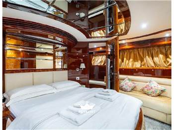 GULF CRAFT MAJESTY 66 68 FT