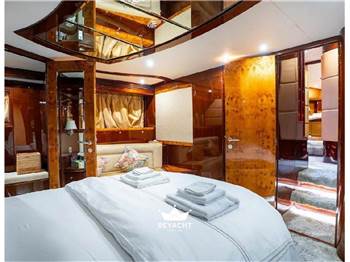 GULF CRAFT MAJESTY 66 68 FT