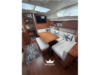 BENETEAU OCEANIS 40