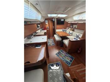BENETEAU OCEANIS 40