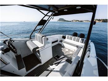 SAVER 870 CABIN