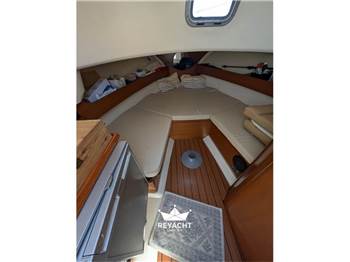 JEANNEAU CAP CAMARAT 755