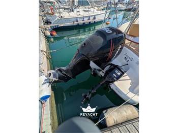 JEANNEAU CAP CAMARAT 755