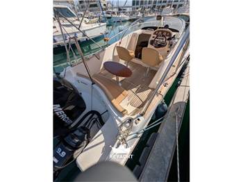 JEANNEAU CAP CAMARAT 755