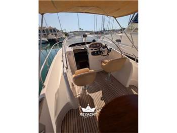 JEANNEAU CAP CAMARAT 755