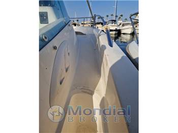 Rio Yacht Rio 850 day cruiser