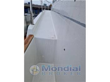 Beneteau Yacht Antares 980