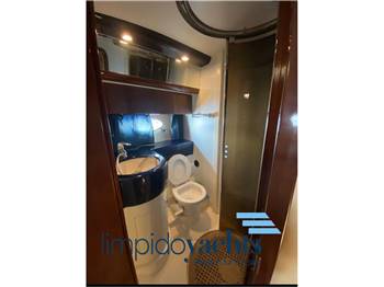 PRINCESS YACHTS V55