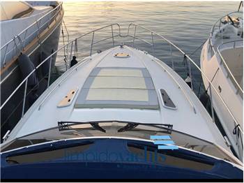 PRINCESS YACHTS V55