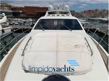 AZIMUT BENETTI 68S
