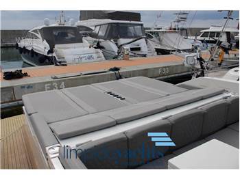 DE ANTONIO YACHTS D42 Open