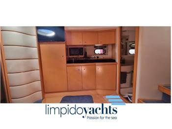 CANTIERI DI BAIA 48' FLASH