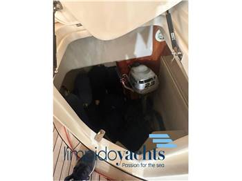 CANTIERI DI BAIA 48' FLASH