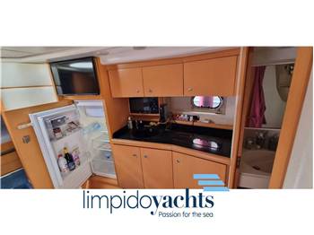 CANTIERI DI BAIA 48' FLASH