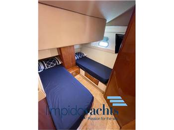 AZIMUT YACHTS SPA 40' FLY