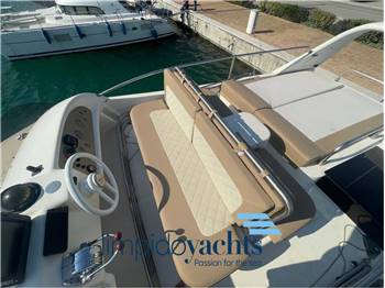 AZIMUT YACHTS SPA 40' FLY