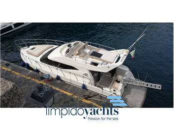 AZIMUT YACHTS SPA 40' FLY