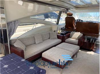AZIMUT 68S