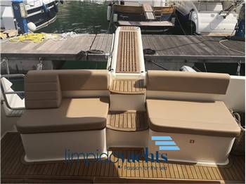 FERRETTI YACHTS 460