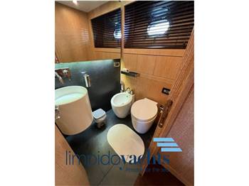 OVERMARINE MANGUSTA 72' HT