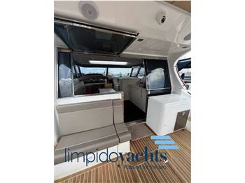MOCHI CRAFT 51' DOLPHIN