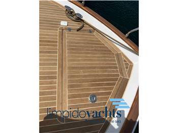 MOCHI CRAFT 51' DOLPHIN