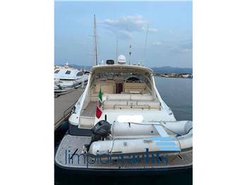 CANTIERI DI BAIA AZZURRA 63'