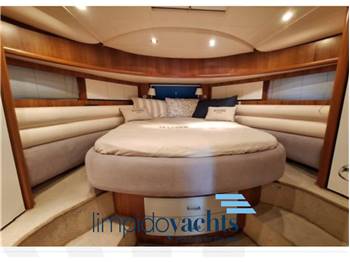 CAYMAN YACHT 55/58 HT WALK AROUND