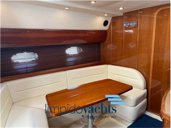 PRINCESS YACHTS V42