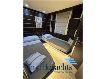 AZIMUT BENETTI 86' S