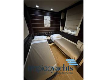 AZIMUT BENETTI 86' S