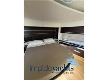 AZIMUT BENETTI 86' S