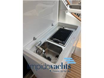MOCHI CRAFT 51' DOLPHIN
