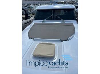MOCHI CRAFT 51' DOLPHIN