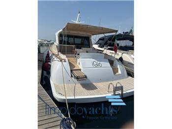 MOCHI CRAFT 51' DOLPHIN