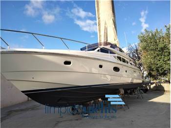 FERRETTI YACHTS 551