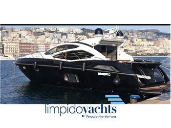 SUNSEEKER 64'  Predator