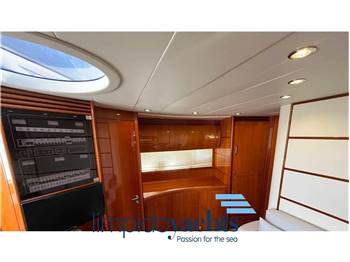 PERSHING 50'
