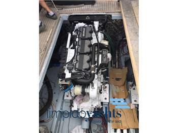 MAGNUM MARINE 53'