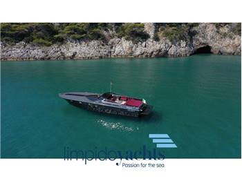 MAGNUM MARINE 53'