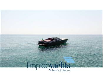 MAGNUM MARINE 53'